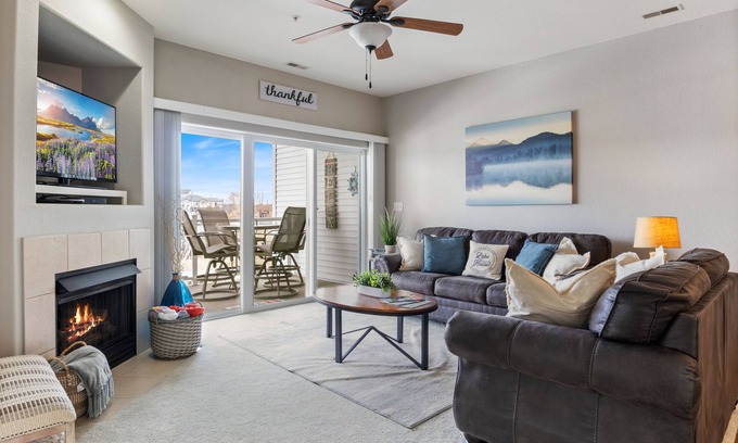 Lake Ozark Condo | Nearby Attractions, Cove Front, Scenic Lake Views