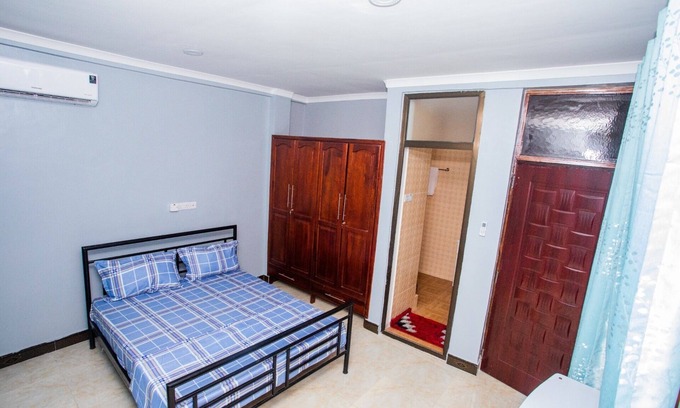 Mabibe House | Neat fully-furnished Feel at home Townhome