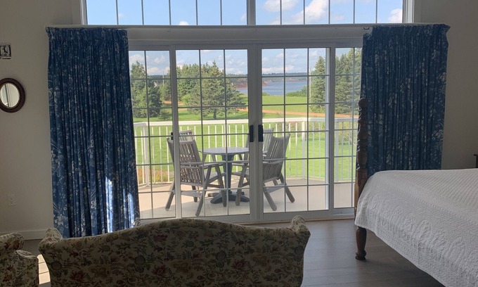 Little Pond Apartment | Ned's Landing at Spry Point
