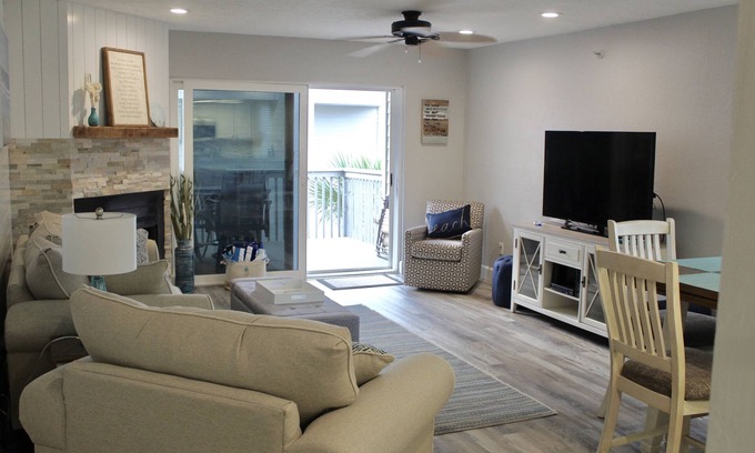 Indian Shores House | Need a place to get away that still feels like home? Please come see us.