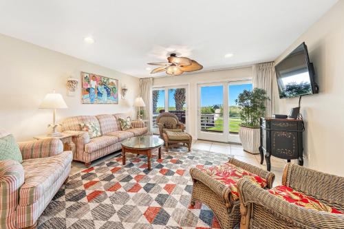 Ono Island House | Needle Rush Point Unit C11