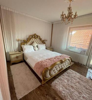 Oradea House | Negrean Residence