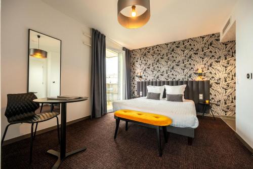 Velizy-Villacoublay Apartment | Nemea Appart Hotel Europe Velizy Villacoublay