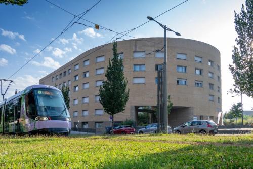 Neudorf Est Apartment | Nemea Appart Hotel Elypseo Strasbourg Port