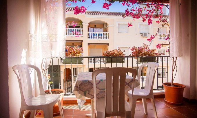 Nerja Apartment | Nerja : 3 Bedroom 2 Bathroom Apartment in Nerja-Malaga