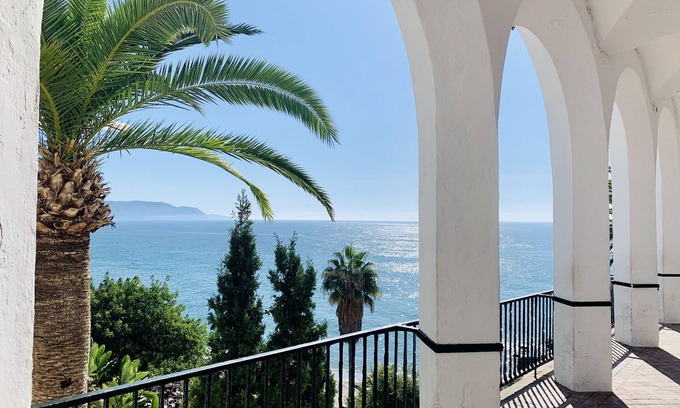 Nerja City Centre House | NerjaRooms