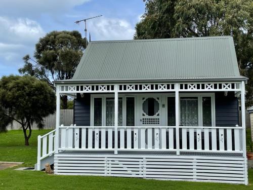 Port Fairy Villa | Nest - charming, comfortable coastal villa