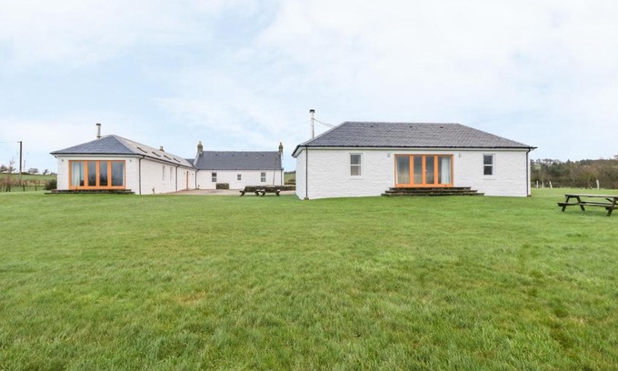 Rothesay House | Nether Stravannan South