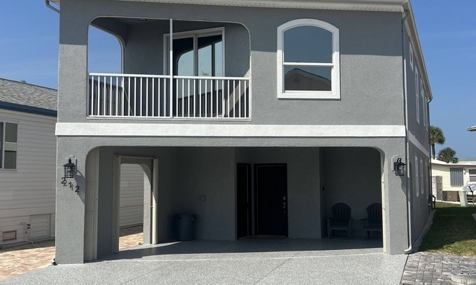 Nettles Island House | Nettles Island Living ~ Escape to 'Sea Breeze Beach House"