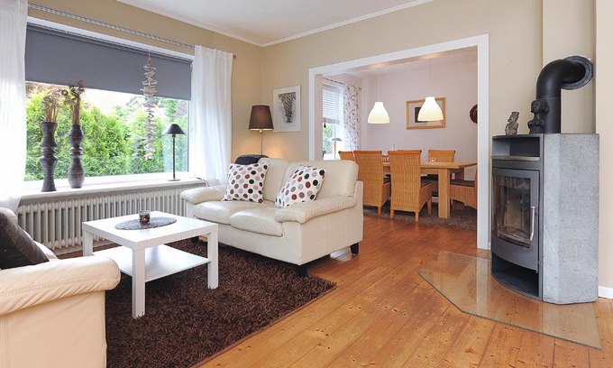 Esens House | NEU Exklusives Ferienhaus Fine