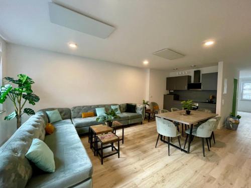Pforzheim Apartment | NEU Goldstadt wunderschönes 2 Zimmer Apartament Schlössle Zentrum Pforzheim