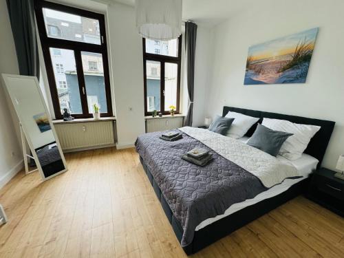 Wuppertal Apartment | Neu und modern - 2 Schlafzimmer - Arbeitsplatz - Nespresso