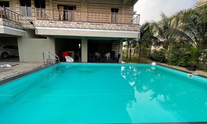 Nagaon Villa | Neville's Villa - Pet friendly with Pool