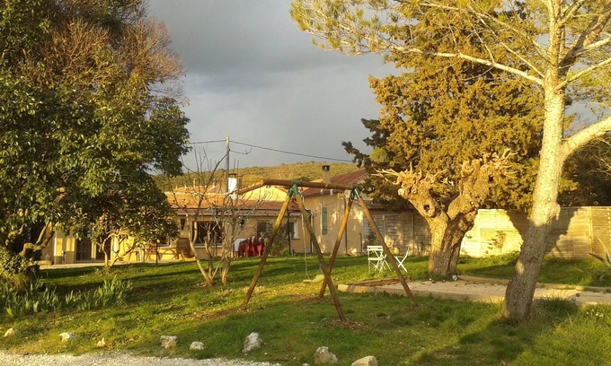 Euzet Cottage | NEW 12pers private house, 250m², above ground pool, 3000m² wooded, 15km Uzes/Ales