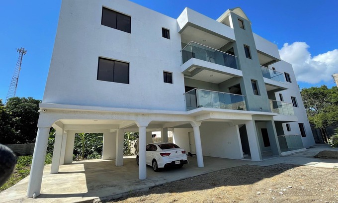 Bisono Apartment | New 2-bedroom apartment in enchanting Bisono with WiFi, AC, pool close to all