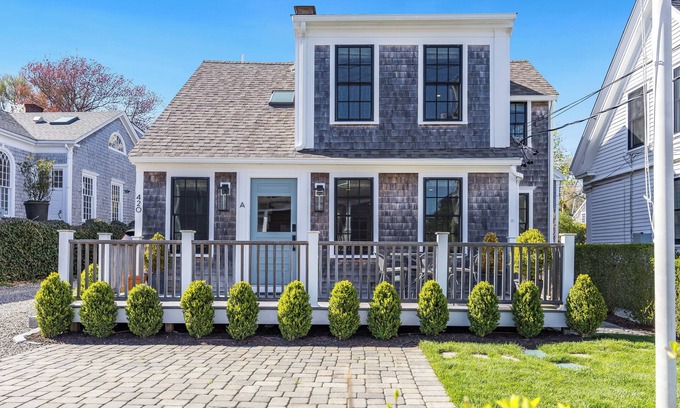Commercial Street House | NEW! 2-Bedroom Escape in Ptown - Historic Charm Meets Modern Luxury - 1250 sqft