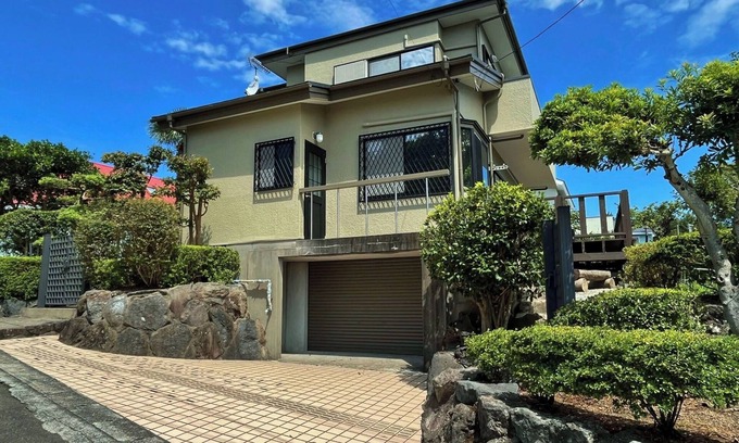 Futo House | NEW 3 minutes to Mt Omuroyama ILoveIzu Sagami Bay Ocean View Private House for Rent/Ito Shizuoka