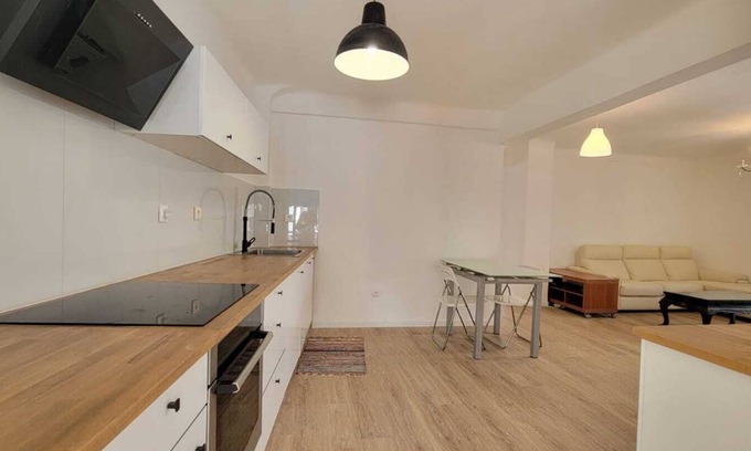 Les Baumettes Apartment | New 3-room apartment with air conditioning