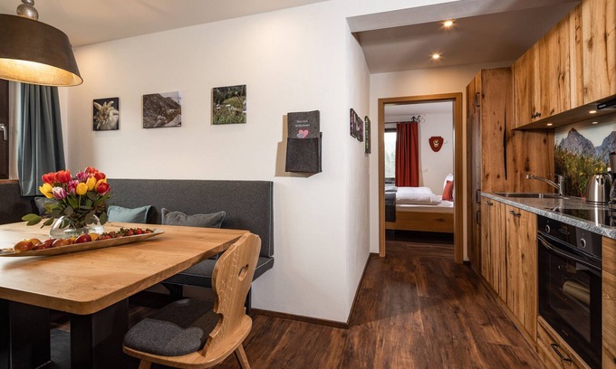 Bischofswiesen Apartment | New 6 Alpendistel for 1-6 persons, approx. 56 m²