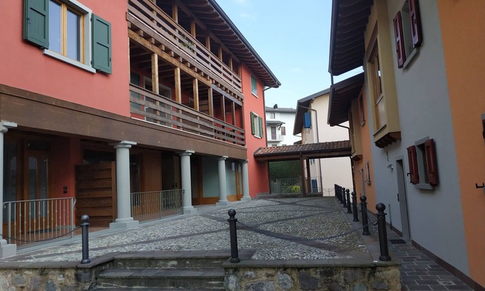 Songavazzo Apartment | New 80m/2 apartment in the center of Songavazzo