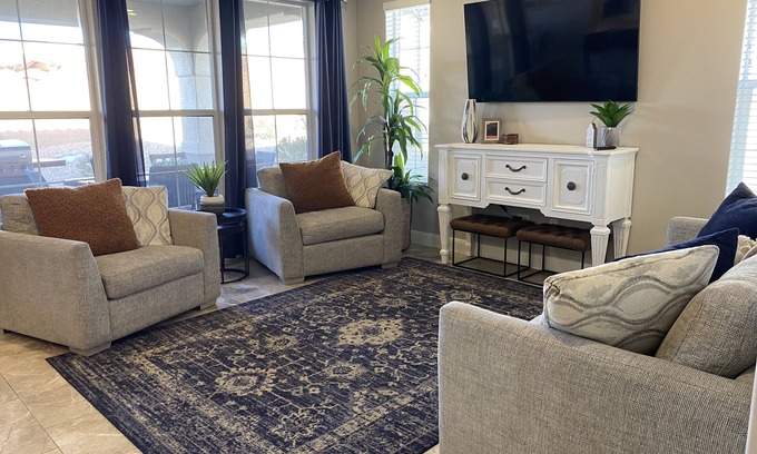 Washington House | New and Clean! 5 bed, 4 bath, NEW POOL WITH HUGE SLIDE, LAZY RIVER & SPA