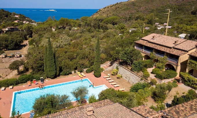 Rio nell'Elba Apartment | New and cozy apartment for 6 people 300 mt from the sea