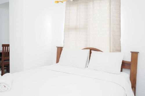 South Tangerang Apartment | New and Simply Studio at Urbantown Serpong Apartment By Travelio