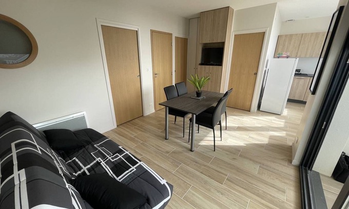 Mimizan-Plage Apartment | New apartment classified 3 * 200m from the beach of Mimizan!