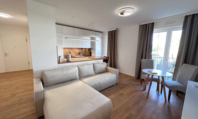 Rhein-Erft-Kreis District Condo | New Apartment in Hürth-Lindenthal-Cologne