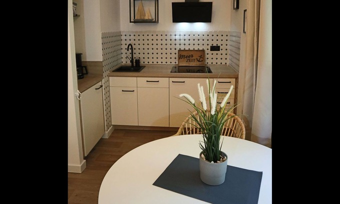 Dornumergrode Apartment | NEW Apartment small dyke booth