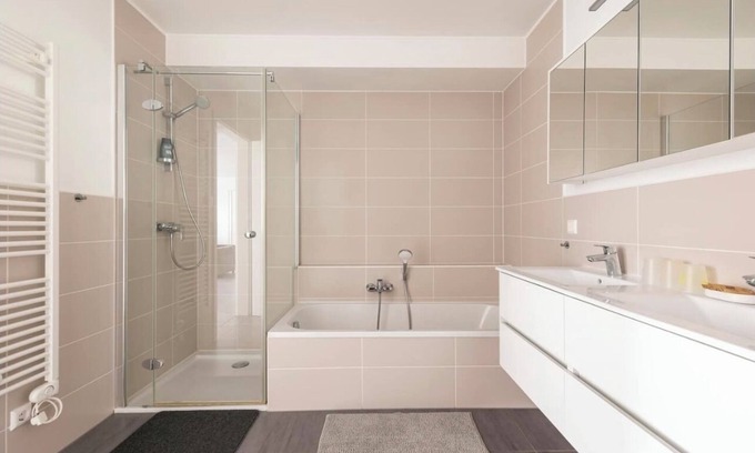 Livange Apartment | New app. fitted kitchen + parking included