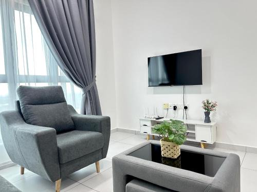Simpang Ampat Apartment | NEW Batu Kawan 2Bedroom Suite near IKEA-Columbia Asia Hospital-BKIP-UOW Kdu