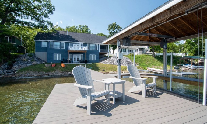 Seneca Falls House | New Blue Lake House in the Heart of the Finger Lakes