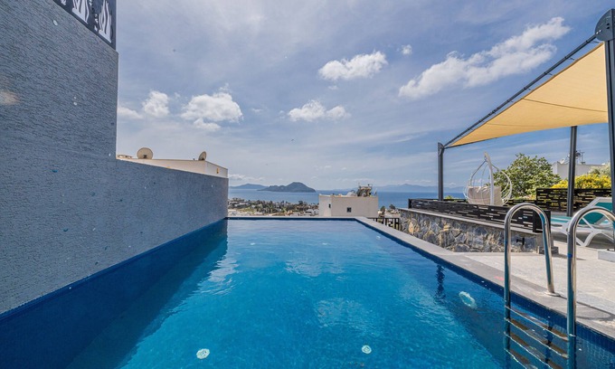 Turgutreis Villa | New Bodrum Spacious Modern Villa Private Pool , Wifi,bbq, Panoramic Views