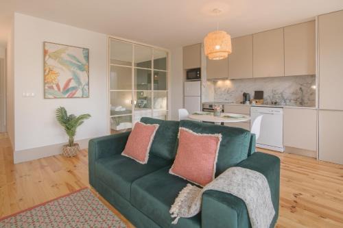 Centro / Baixa Apartment | NEW - Bright Studio in Santa Catarina