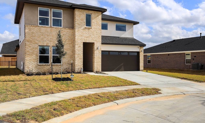 Barker House | New-Build Pattison Home: Great for Families!