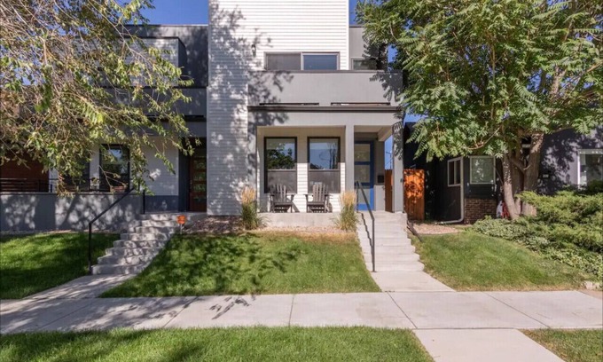 Sunnyside House | NEW BUILD Pet Friendly I Highlands I RiNo I Dwntwn