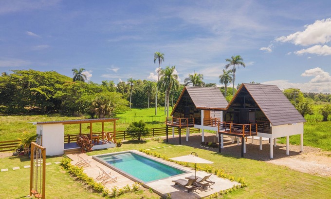 Los Brazos Cabin | New! Cabin with AC in La Lometa - perfect getaway spot