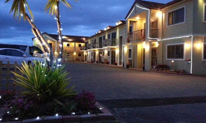 Rotorua Hotel | New Castle Motor Lodge