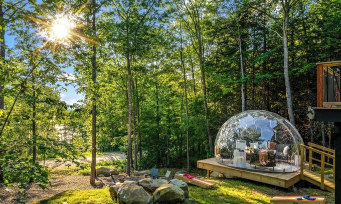 Bryant Pond Ski Chalet | New Chalet, Outdoor Dome w/views, Lakes, Hottub, Firepit, Arcade, Wet Bar, Pets