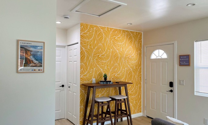 Riverside Apartment | New: Charming guest suite by UCR, Downtown & plazas