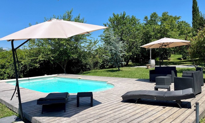 Brujas House | New! Charming stone house with private swimming pool in an idyllic setting