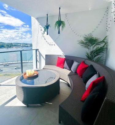 Albion Apartment | New City Condo with Brisbane River View & Parking