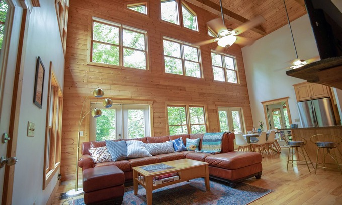 Ellijay Ski Chalet | New! Colorful, Light-Filled Cabin in Ellijay w/Fire Pit