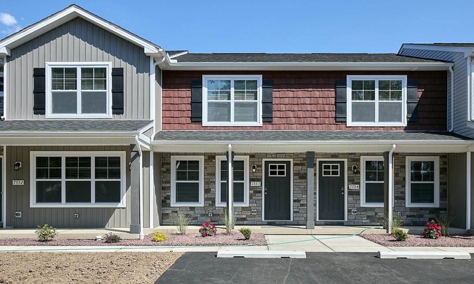 Drums Condo | New Condo! Minutes from Sand Springs Golf Course & Wedding/Event Venue
