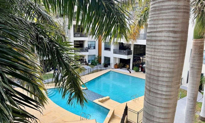 Mission Apartment | New & Cozy - Hot Jacuzzi 3BR Condo GREAT location