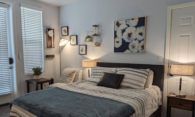 Santa Barbara Apartment | New Cozy Studio Near UCSB With Private Entrance and Bathroom
