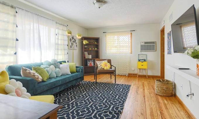 Spearfish House | New! Cute 2Br home in AMAZING Spearfish Location