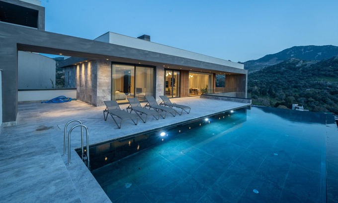 Yalikavak House | New Deluxe Villa/3 new villas 6bdrms each/spectacular views/infinity pool/garden
