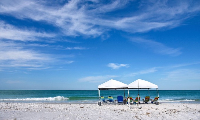 Port Bolivar House | New Exceptional Beach Camper at Hailey's Beach-n-Bay RV Resort #10